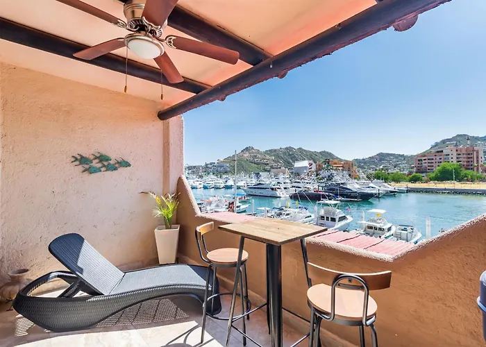 Vacation rental: Marina Cabo Plaza Town & Beach Condos
