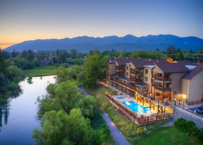 Cheap hotel: Whitefish Riverfront Hotel