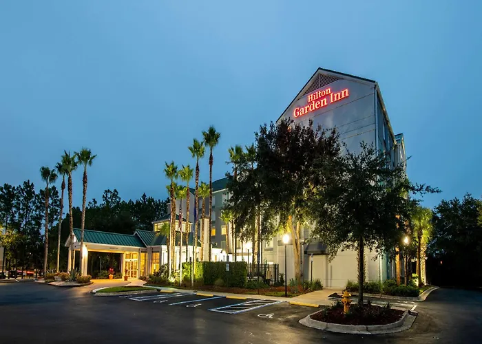 Hotels with tennis Hilton Garden Inn Jacksonville Jtb/Deerwood Park