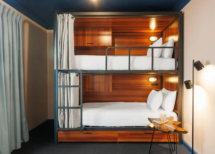 Pet Friendly hotel: Roamer St Kilda - Formerly Selina St Kilda Melbourne