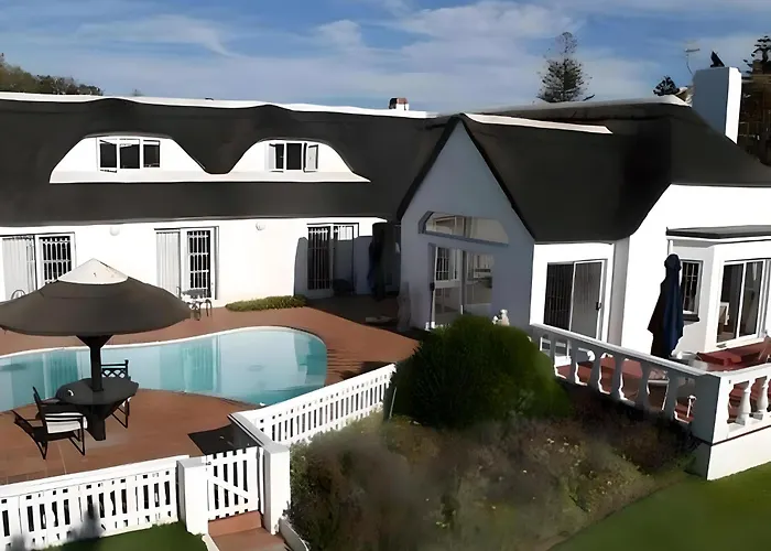 Lagoon Lodge