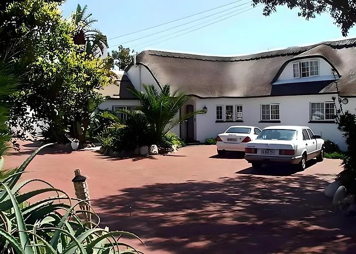 Lagoon Lodge