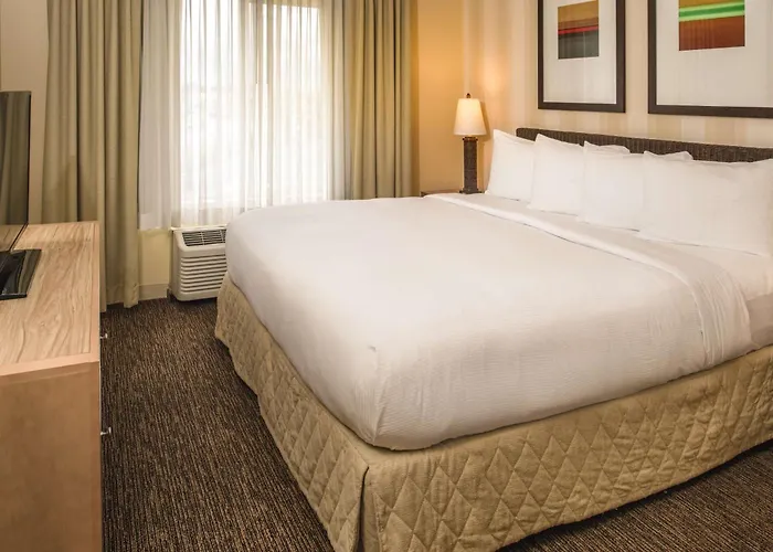 Doubletree By Hilton Portland - Beaverton