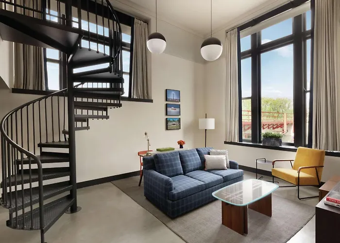 Central Station Memphis, Curio Collection By Hilton