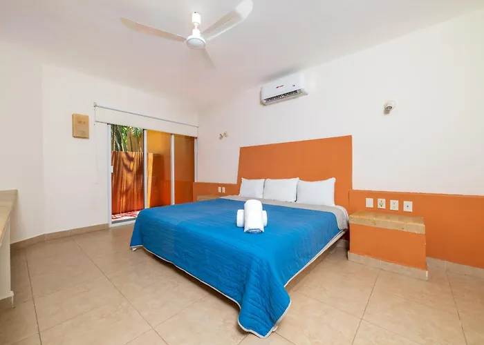Hotel Ixzi Plus