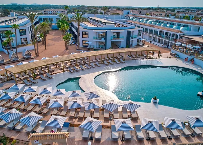 Universal Grand León&Spa