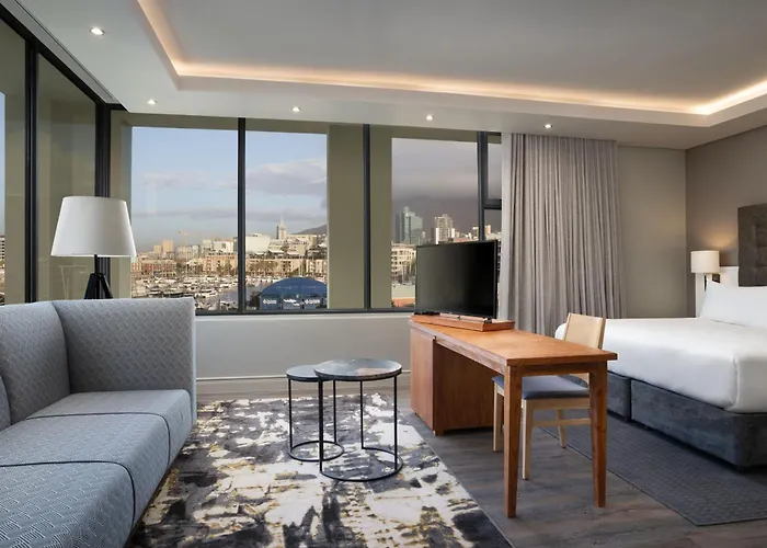 Protea By Marriott Waterfront Breakwater Lodge