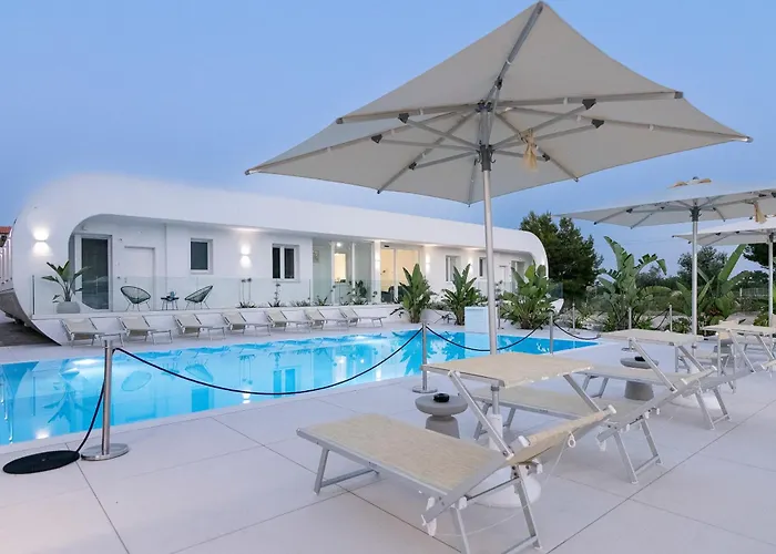 Hotel con piscina: Stellaris Apartrooms