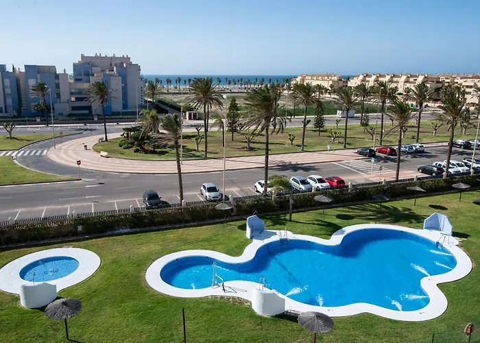 Hotel pres du College: Pierre & Vacances Almeria Roquetas De Mar
