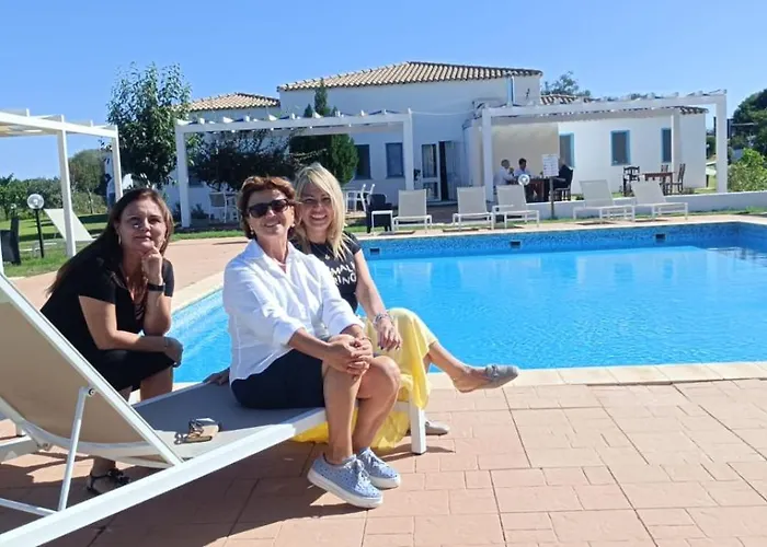 Hotel Baia Cea
