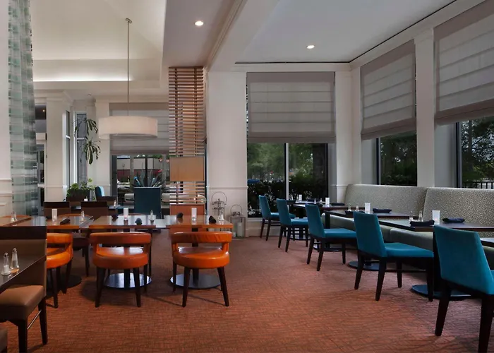 Hotels with tennis Hilton Garden Inn Jacksonville Jtb/Deerwood Park