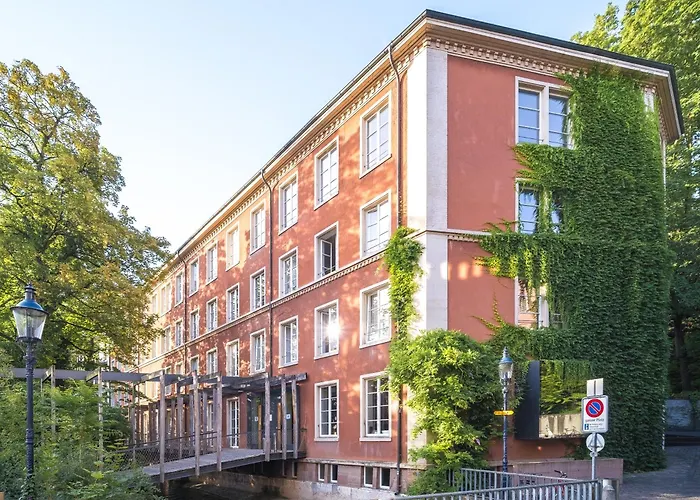 Hotel pres du College: Basel Youth Hostel