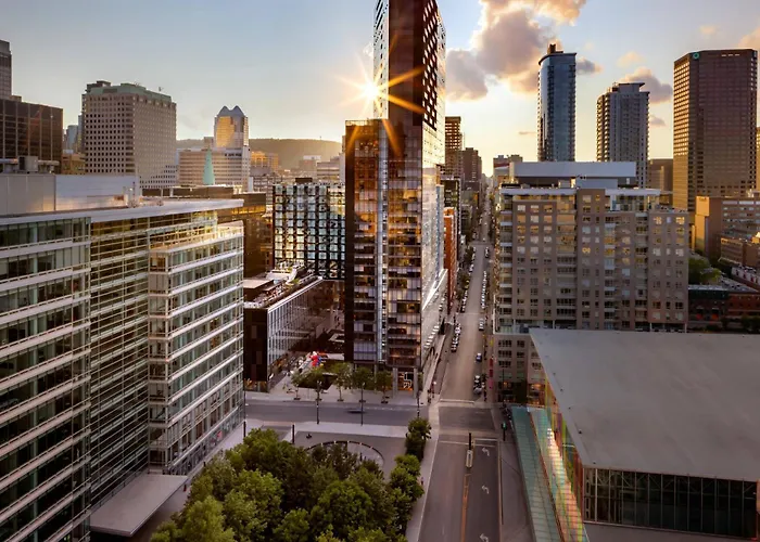 Humaniti Hotel Montreal, Autograph Collection