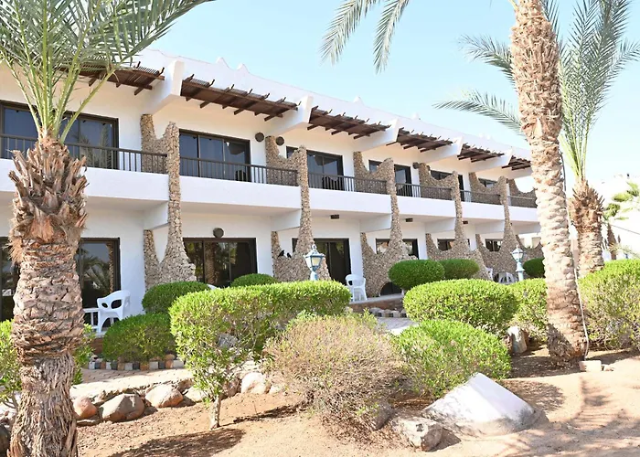 Resort: Turquoise Beach Hotel