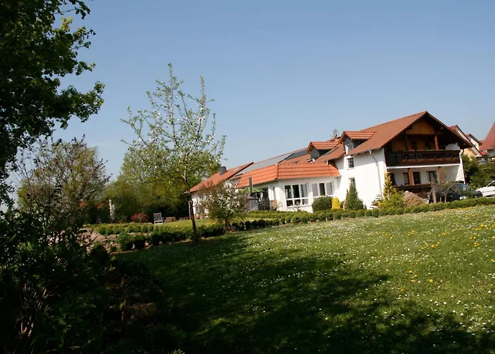 Urlaubspension 'Hohes Rott' Und Apartmenthaus