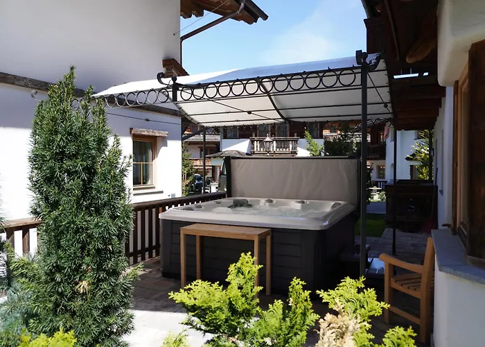Private Villa: S'Dörfl Chalets