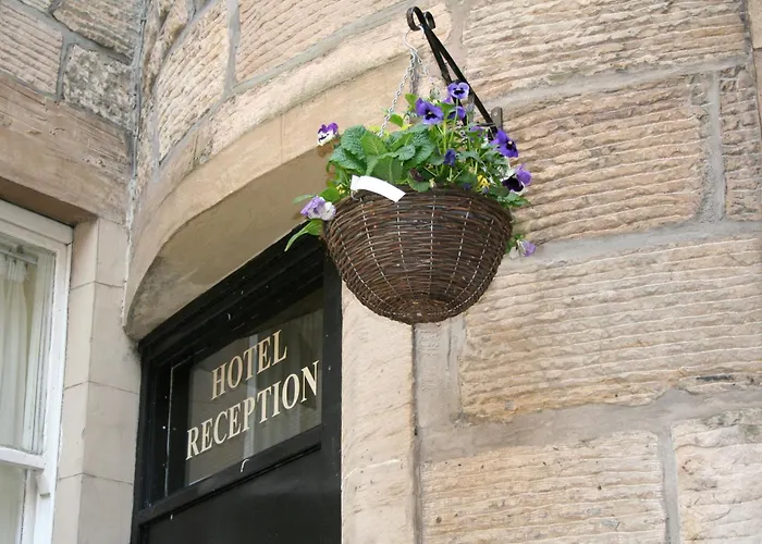  Merchant City Inn