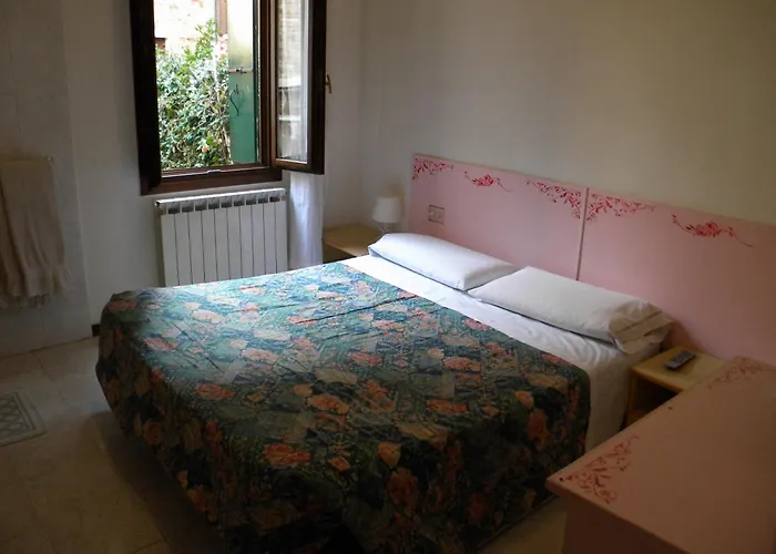 Hotel Adua