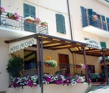 Cheap hotel: Hotel Picchio
