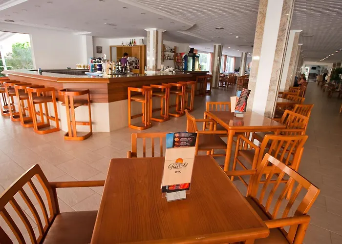 Hôtel avec piscine: Hotel Gran Sol