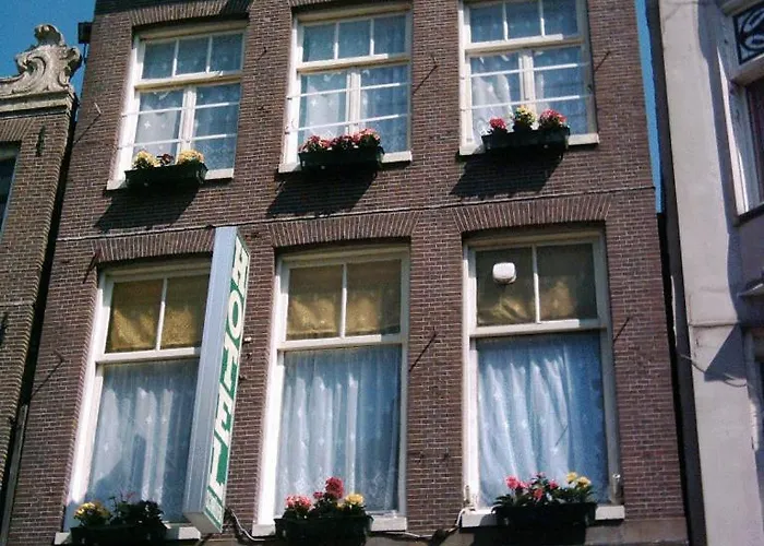 Resort: Hotel Schroder