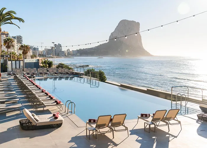 Hotel cerca del colegio: Estimar Calpe Apartments (Adults Only)