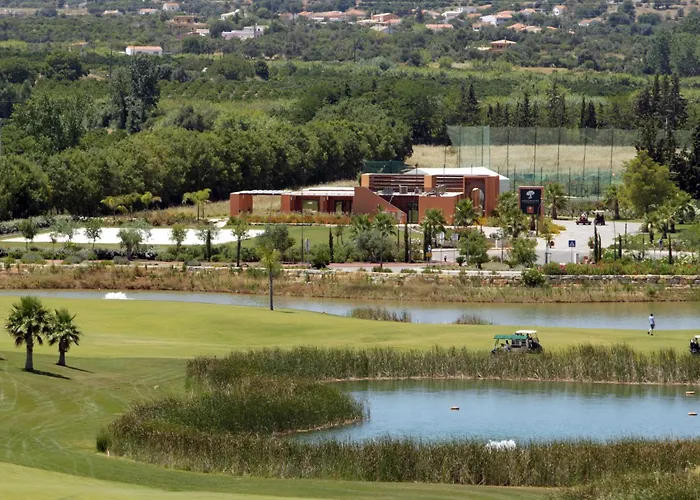 Self Catering : Amendoeira Golf Resort