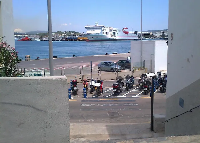 Centraal gelegen hotel: Casa De Huespedes La Pena