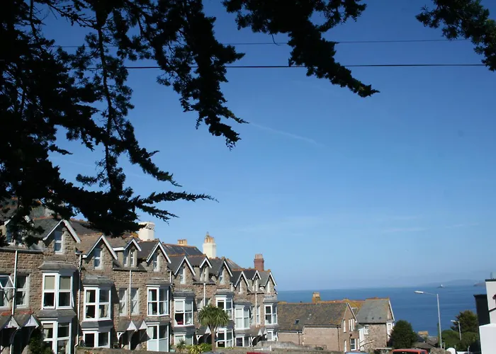 Central hotel: Rivendell Guest House