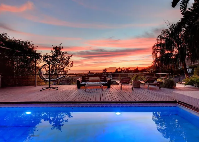 Boutique Art Suites