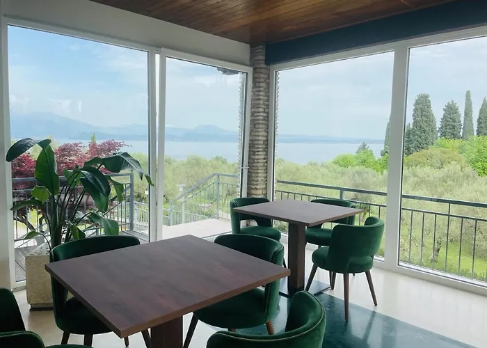 Hotel Ping Pong: Hotel Mon Repos