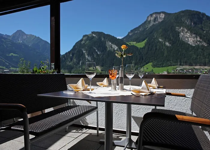 Hotel Eckartauerhof