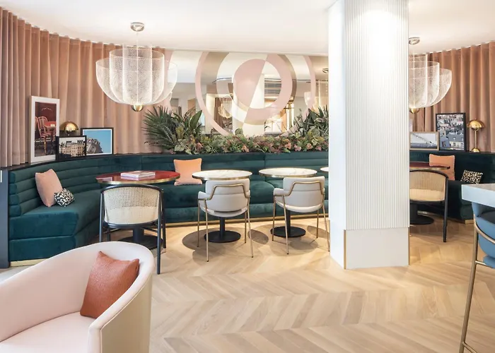 5 star hotel: Hotel Parisianer