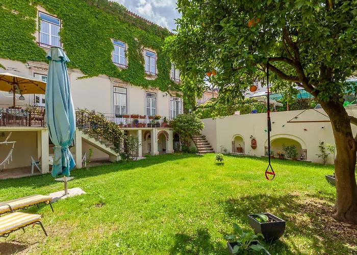 Pet Friendly hotel: Sky Accommodations Studio