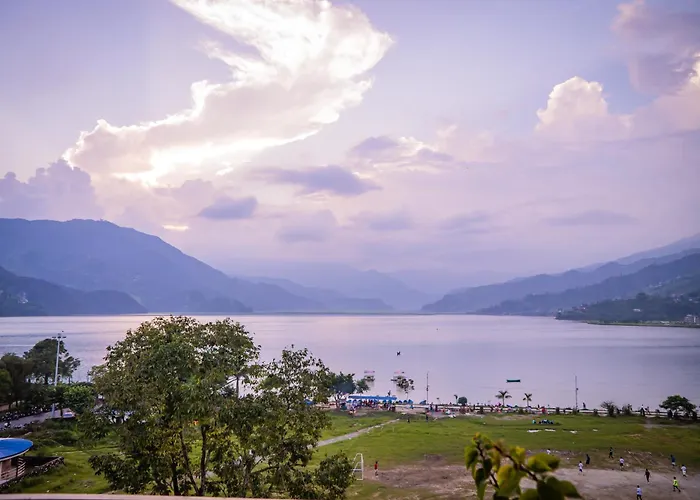 Hotel Fewa Camp