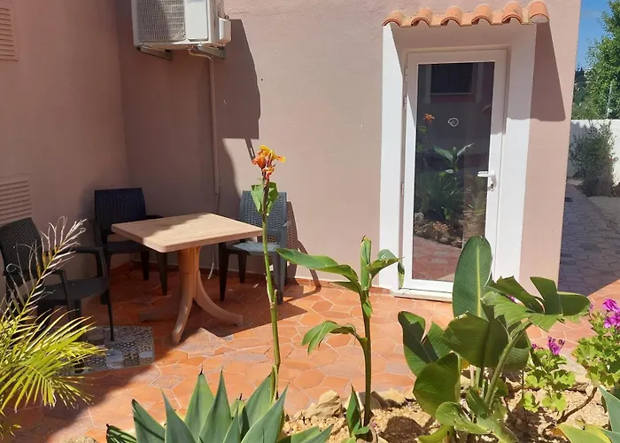 Hotel Am Casa Rosa Montes