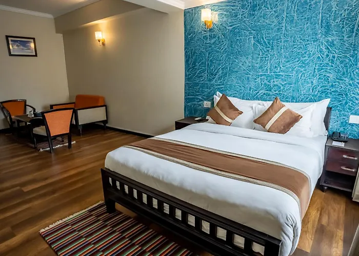 Hotel Sarowar