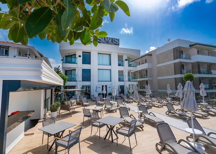 Simus Beach Hotel