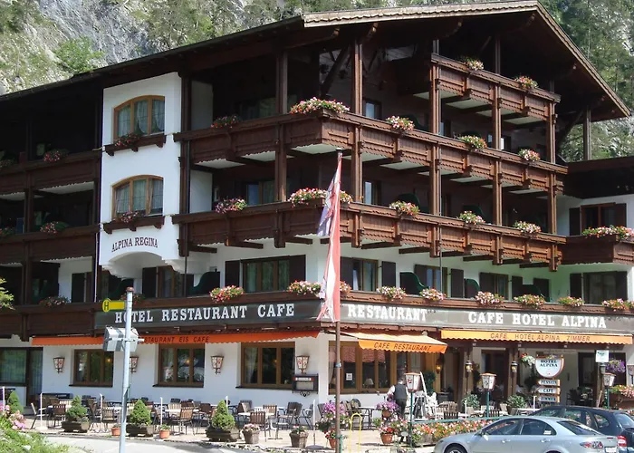 Hotel met uitzicht: Hotel Alpina Regina
