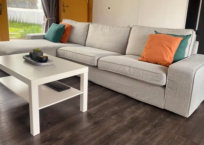 B&B: Boathouse Amsterdam With Bikes