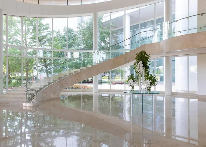 Renaissance Schaumburg Convention Center