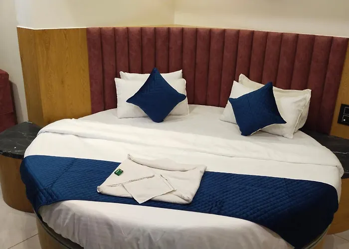 Dog friendly hotels Campus