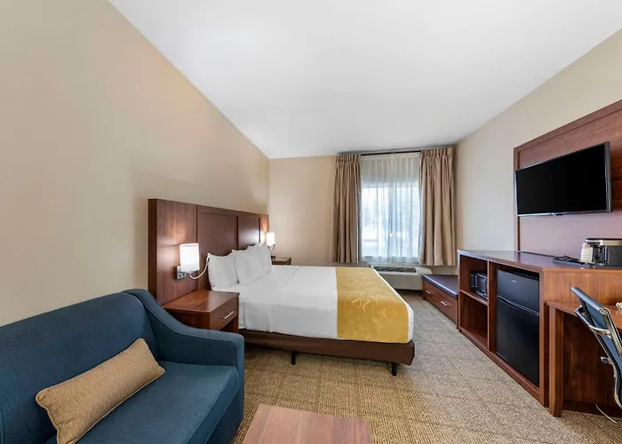 Comfort Suites Tulare Sequoia Gateway