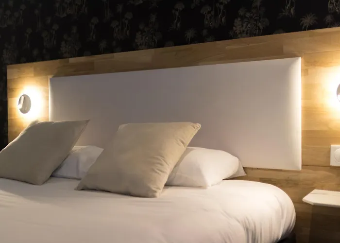 Hôtel avec vue: Brit Hotel Privilège Le Royal - Centre Gare