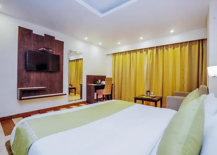 An Resort Mashobra !! Balcony View Rooms !! Parking !! Open Terrace !! Playing Zone !! Free Bonfire