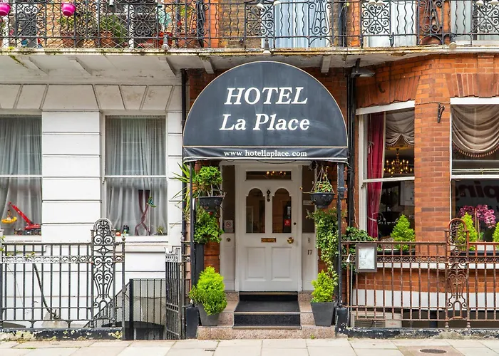 Family Friendly Hotels La Place