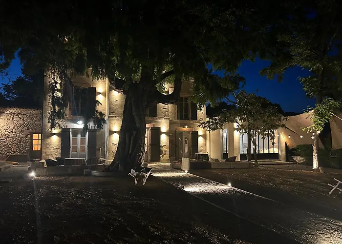 Hôtel pour familles: Maison d'hôtes La Datcha