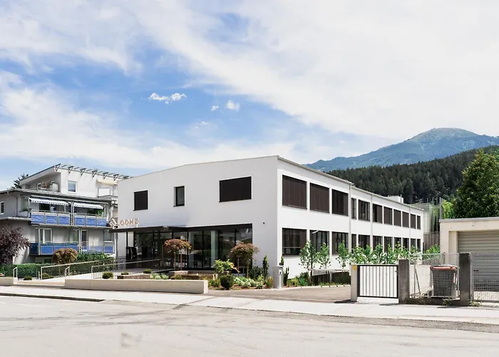 Apart hotel: Loomz Living Self-Check-In