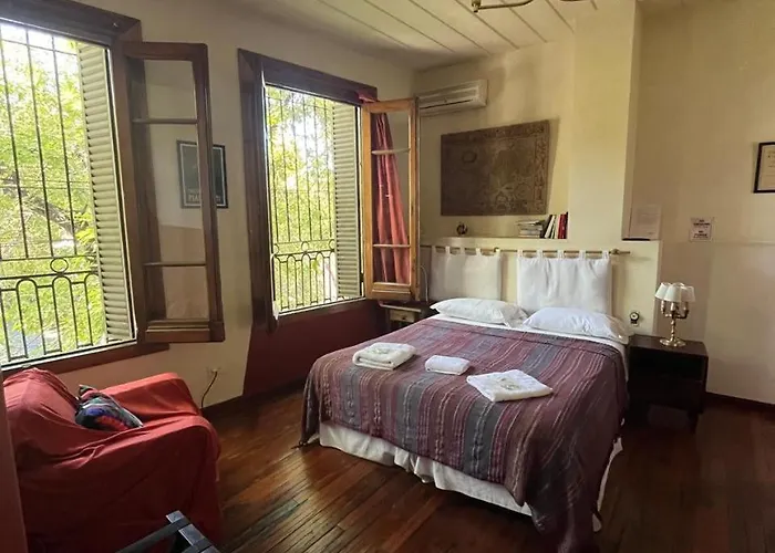 Hotel near College: Boutique Hotel Casa Rugantino