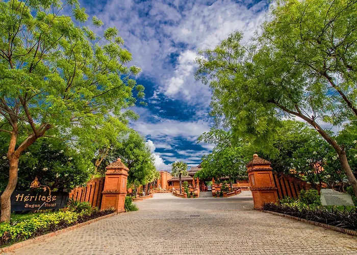 4 star hotel: Heritage Bagan Hotel